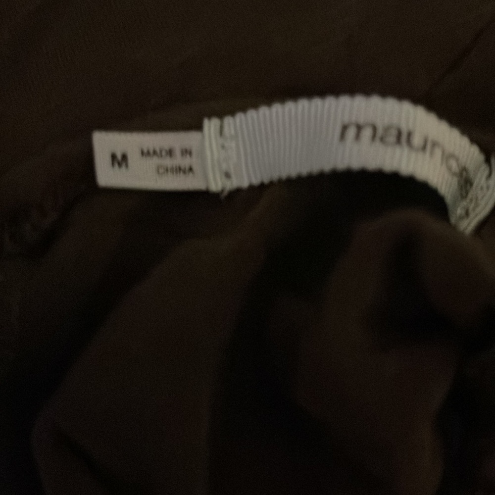 Maurice’s olive green crochet back top - Picture 4 of 4